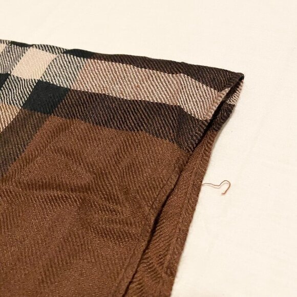 Pashmina Checkered Plaid Scarf Fringed 68 x 25 Inch - Picture 8 of 16